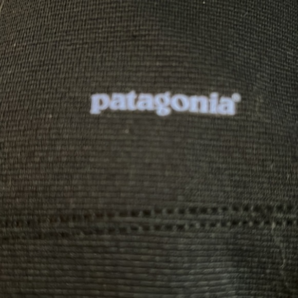 Patagonia Apilene Women’s Black Long Sleeve Shirt size Medium - Picture 3 of 4